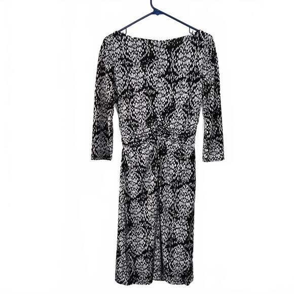 Adrianna Papell Black and White Wrap Dress 3/4 Sleeve Size 10 - Picture 4 of 6